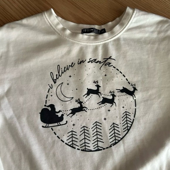 Fifth Sun I Believe in Santa Crème White Fleece Sweatshirt Medium - Picture 2 of 7